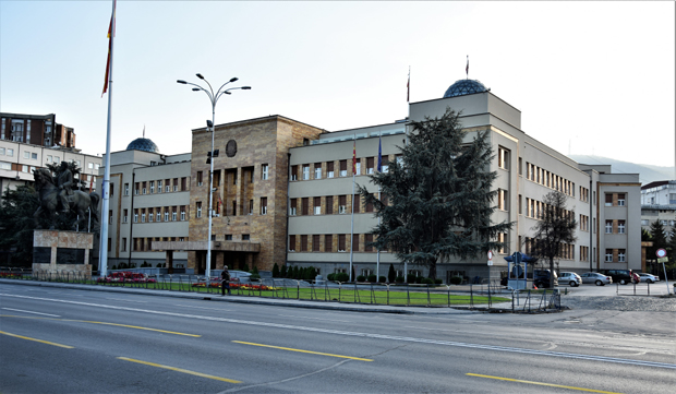 Пријем у НАТО одлаже ванредне изборе у Северној Македонији?